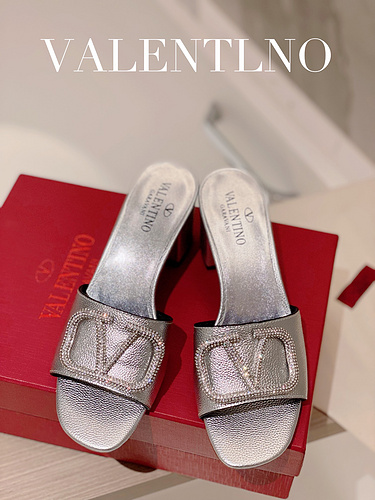 Valentino 2022 spring and summer new women_s slippers 35-40-1418f61b